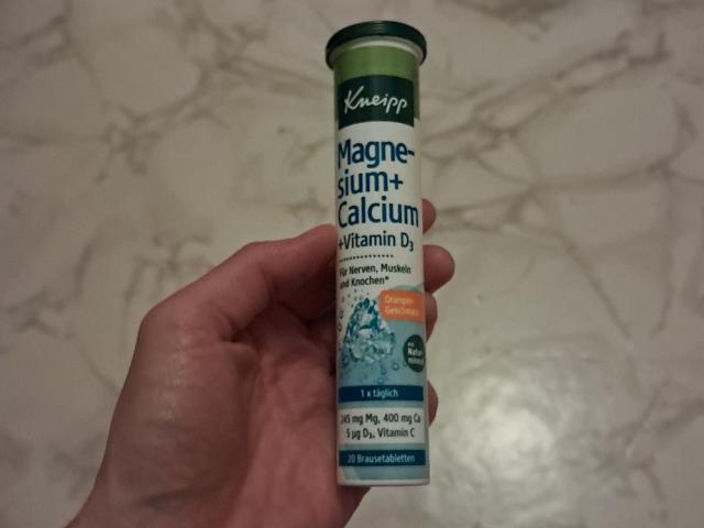 Hochgeladen von: becks2594 Hochgeladen von: becks2594