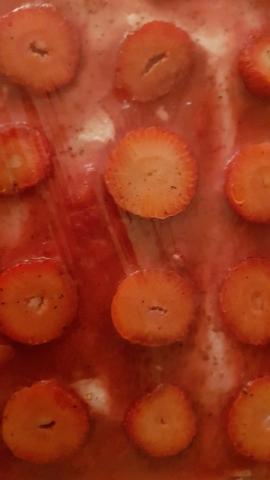 Erdbeer-Tiramisu-Schnitten, Erdbeere von lililaila | Hochgeladen von: lililaila