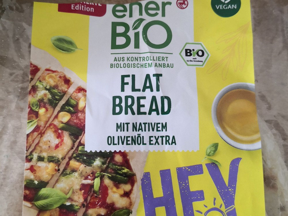 FLATBREAD, mit Olivenöl von Jaina | Hochgeladen von: Jaina FLATBREAD, mit Olivenöl von Jaina | Hochgeladen von: Jaina