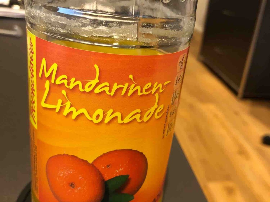Mandarinen Limonade, 6% Fruchtgehalt von aminacomaga | Hochgeladen von: aminacomaga