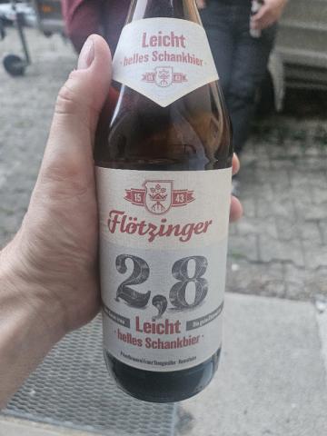 Flötzinger Helles Schankbier leicht von fddb@lukas-parzinger.de | Hochgeladen von: fddb@lukas-parzinger.de