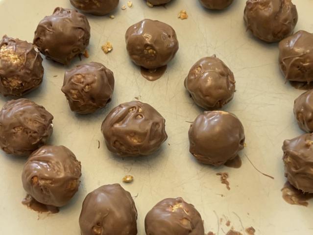 Hochgeladen von: mxrxn