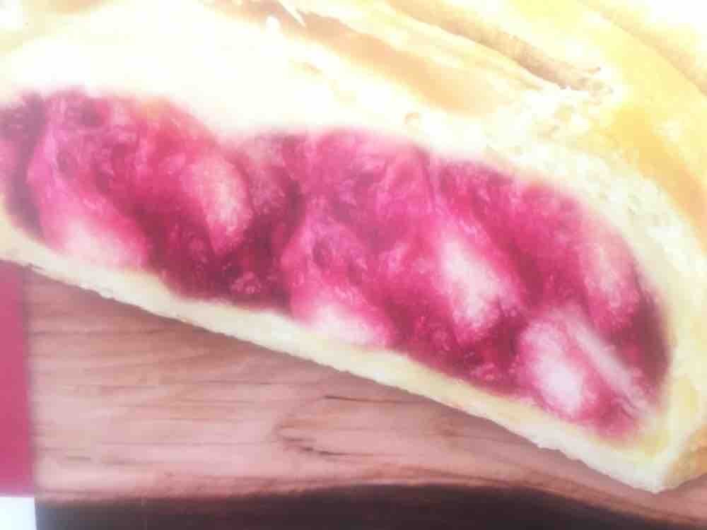 Erdbeer-Apfel-Pudding-Strudel von Lasumi | Hochgeladen von: Lasumi