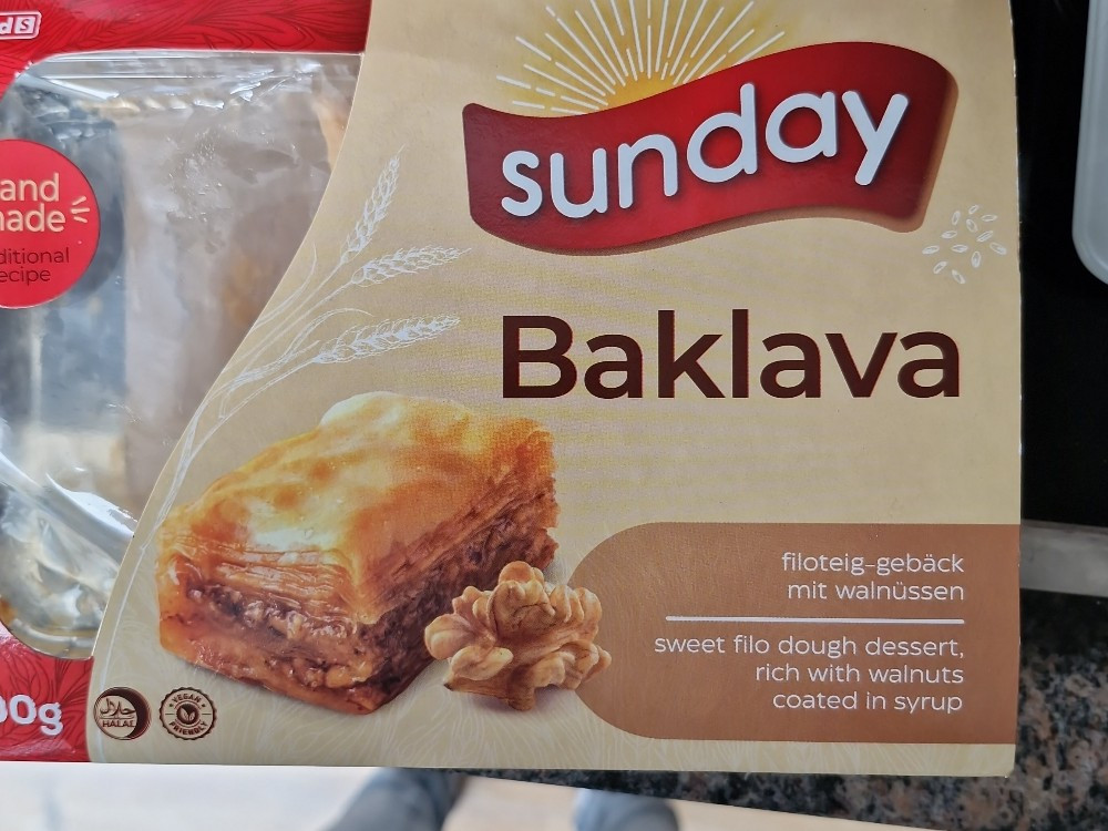 Hochgeladen von: Belle S