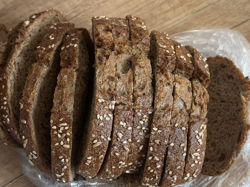 Hochgeladen von: xlaviv