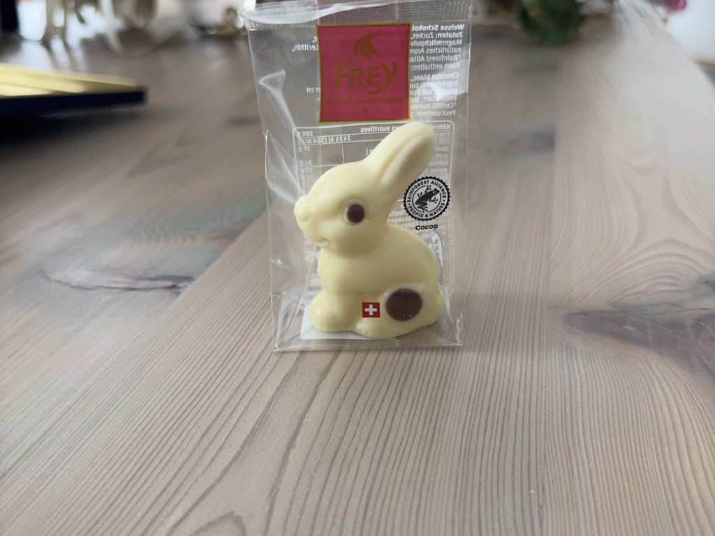 Frey Osterhase Klein, Weisse Schokolade von Gertrud54 | Hochgeladen von: Gertrud54 Frey Osterhase Klein, Weisse Schokolade von Gertrud54 | Hochgeladen von: Gertrud54