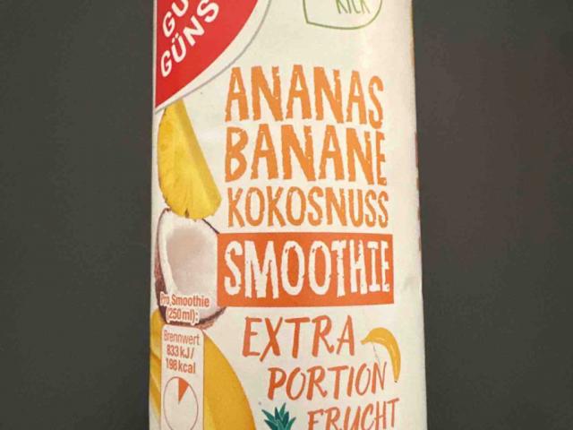 Ananas  Banane Kokosnuss Smoothie extra Protein by hannhipp | Uploaded by: hannhipp