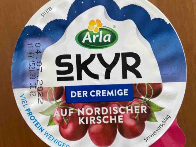 SKYR der Cremige auf nordischer Kirsche von RedHead89 | Hochgeladen von: RedHead89