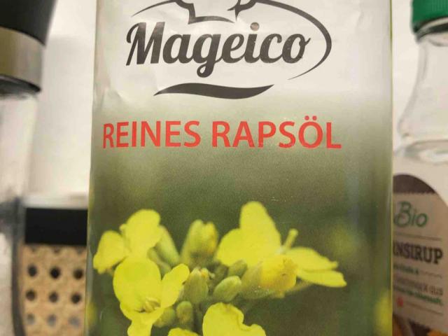 rapeseed oil by kaempfer.till | Uploaded by: kaempfer.till