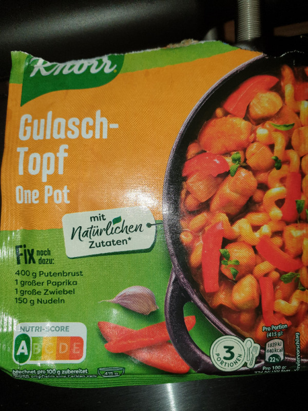 Gulasch Topf One Pot, zubereitet von blacklina | Hochgeladen von: blacklina