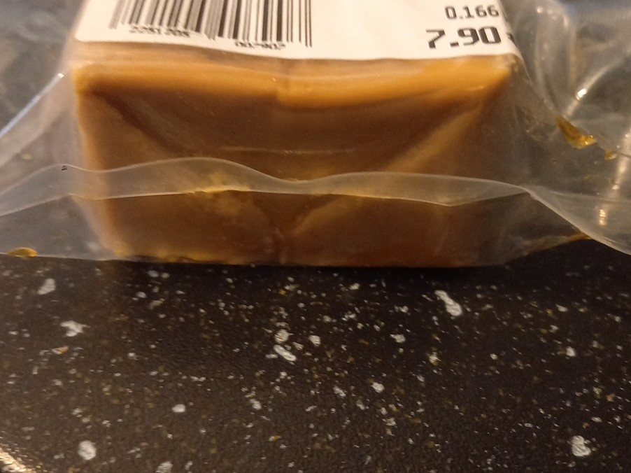 Hochgeladen von: bananamoonshine