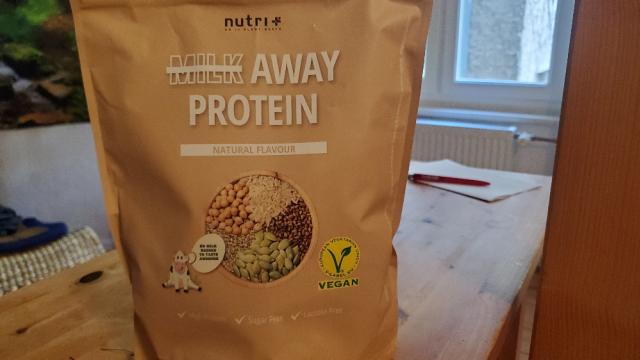 Milk Away Protein, natural flavour, vegan by Kat_Mir | Hochgeladen von: Kat_Mir