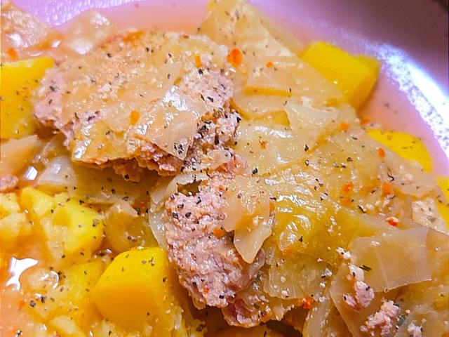 Hochgeladen von: NiJa77