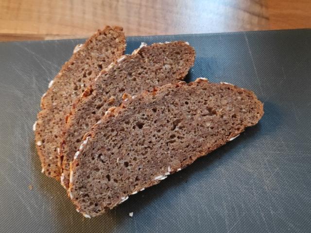 Bauernschwarzbrot von Petra Cremer | Hochgeladen von: Petra Cremer