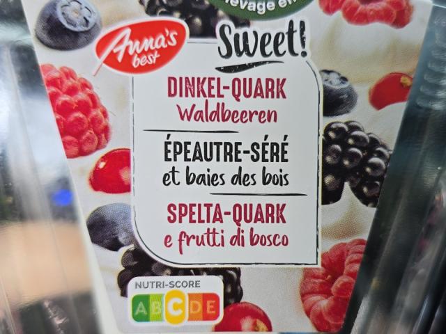 Dinkel-Quark Waldbeeren von Habi | Hochgeladen von: Habi Dinkel-Quark Waldbeeren von Habi | Hochgeladen von: Habi