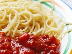 Spaghetti mit Veggi-Hack &amp; Tomatensauce | Hochgeladen von: julifisch