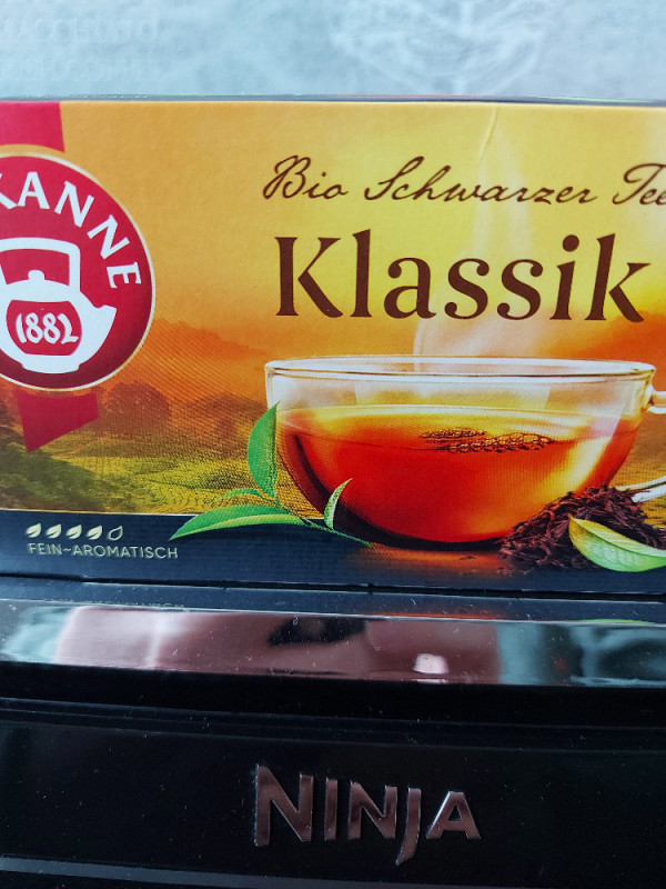 Bio schwarzer Tee Klassik, fein-aromatisch von Brummelhummel | Hochgeladen von: Brummelhummel