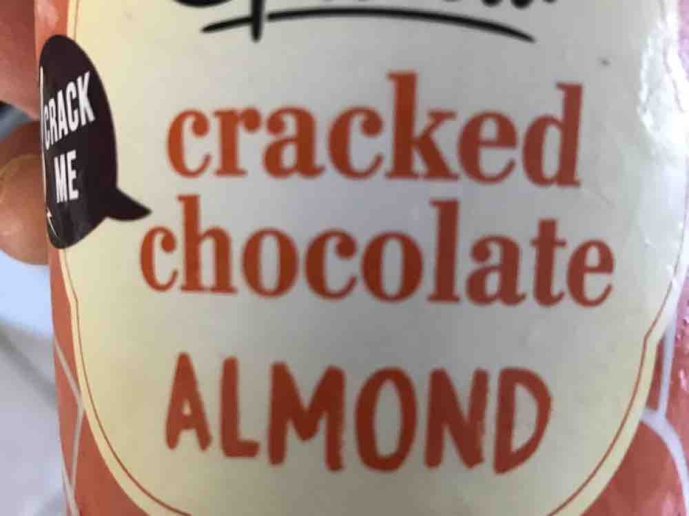 Cracked Chocolate Almond, Eis von KarahmetovicAlden | Hochgeladen von: KarahmetovicAlden