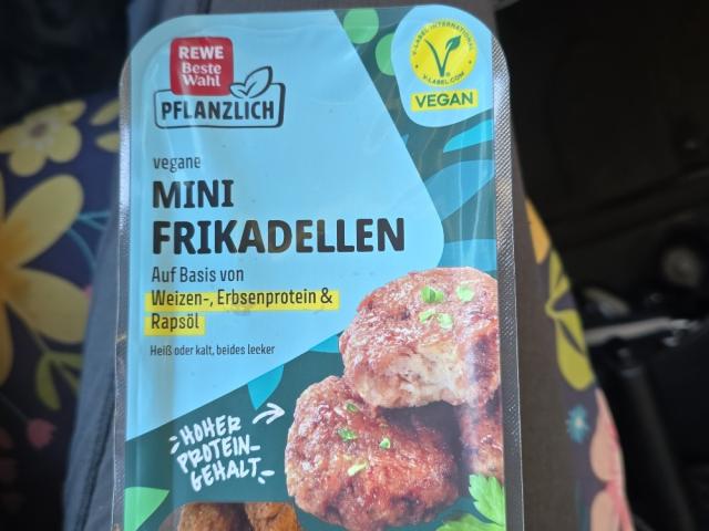 Hochgeladen von: FettiFettiBummBumm Hochgeladen von: FettiFettiBummBumm