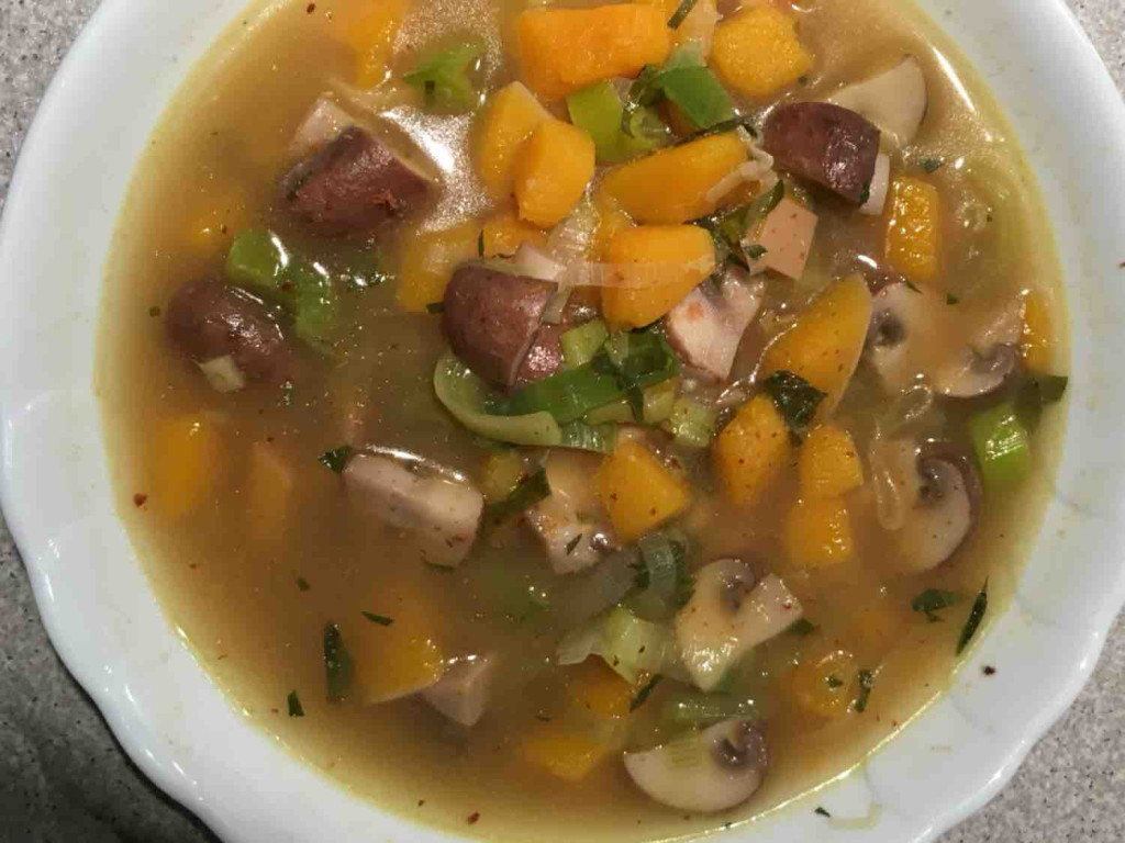 Thai-Suppe mit Kokos und Kürbis von Sakro | Hochgeladen von: Sakro Thai-Suppe mit Kokos und Kürbis von Sakro | Hochgeladen von: Sakro