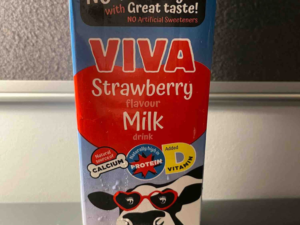 strawberry milk by robert79 | Hochgeladen von: robert79
