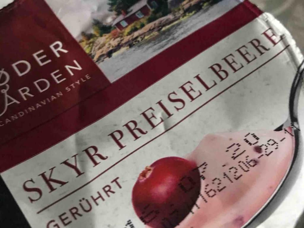 Skyr mit Erdbeere & Preiselbeeren von Sonnschein | Hochgeladen von: Sonnschein