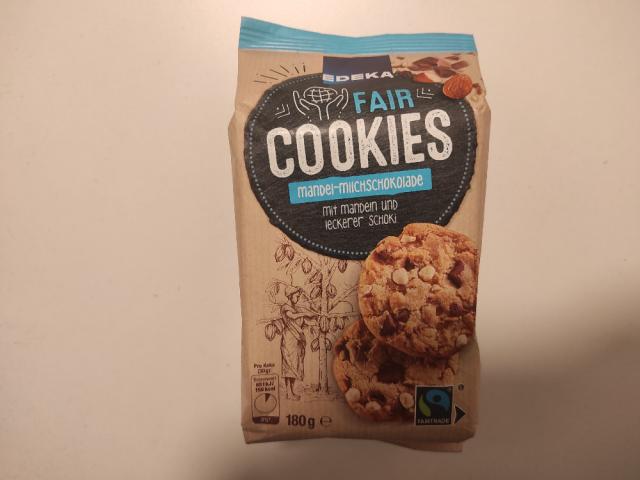 Fair Cookies Mandel-Milchschokolade by larissaschindler436 | Uploaded by: larissaschindler436