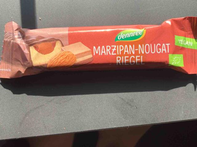 Marzipan-Nougat-Riegel, vegan von martinagroll | Hochgeladen von: martinagroll