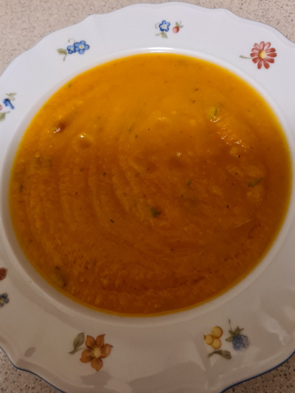 Delikate Süßkartoffel-Karotten-Suppe (Xayde) von Birgit24 | Hochgeladen von: Birgit24