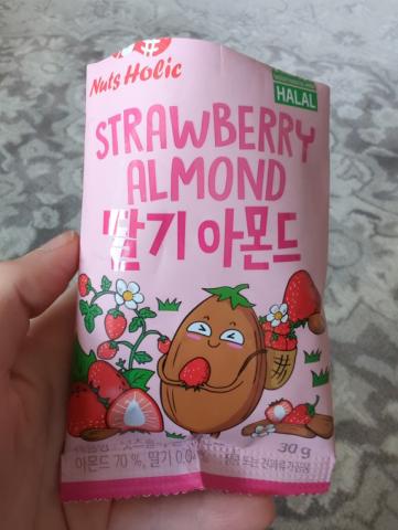 Strawberry Almond, halal von elanur | Hochgeladen von: elanur