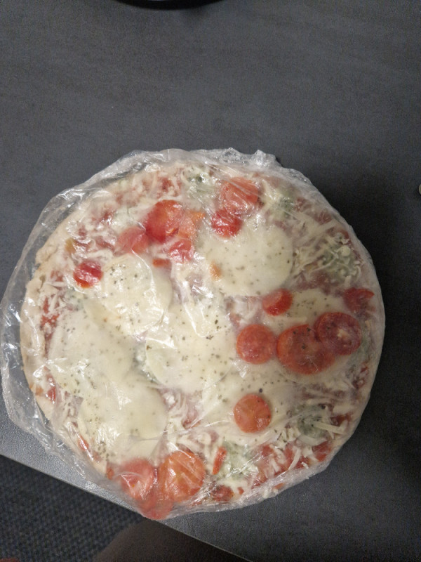 Pizza Tomate-Mozzarella von Sumedin | Hochgeladen von: Sumedin