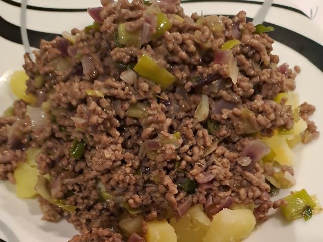 Hochgeladen von: Jenna_1.3 Hochgeladen von: Jenna_1.3