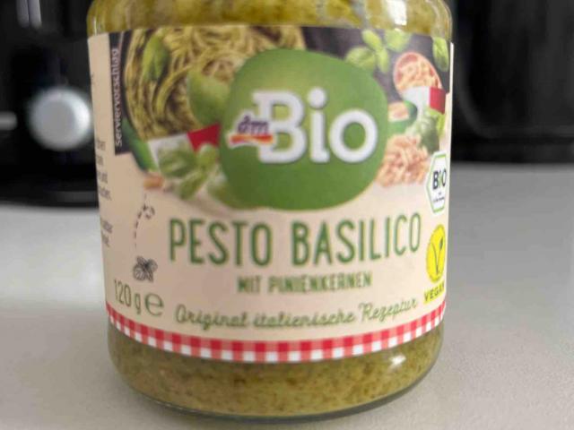 pesto basilico, vegan by Darnie | Uploaded by: Darnie