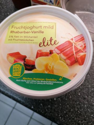 Fruchtjoghurt Rhabarber-Vanille, 5% Fett im Milchanteil von Marc | Hochgeladen von: MarcoSchabacker