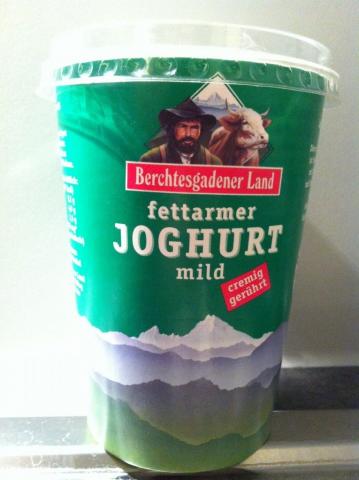 Fettarmer Joghurt 1,5% mild, cremig gerührt | Hochgeladen von: wuschtsemmel