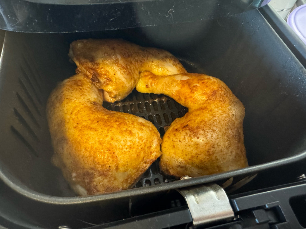 Huhn Keule (Hähnchenschenkel) mit Haut, paniert von Nadus | Hochgeladen von: Nadus Huhn Keule (Hähnchenschenkel) mit Haut, paniert von Nadus | Hochgeladen von: Nadus