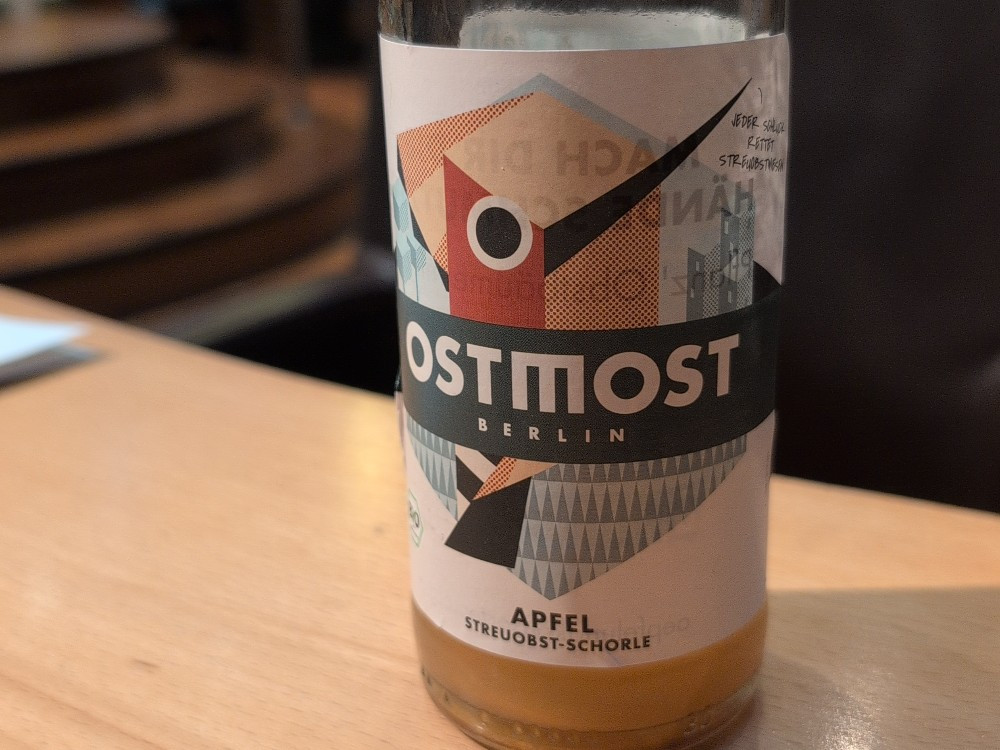Ostmost Apfelschorle, 0,33l Flasche von koehr | Hochgeladen von: koehr Ostmost Apfelschorle, 0,33l Flasche von koehr | Hochgeladen von: koehr