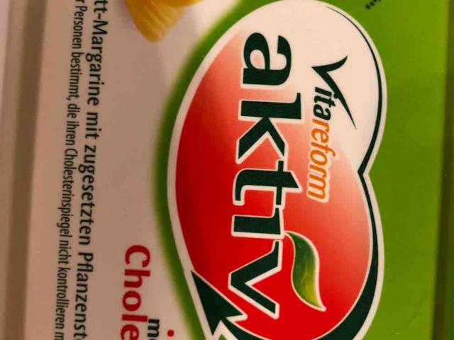 Vitareform aktiv, Halbfett-Margarine von saskiapetry126 | Hochgeladen von: saskiapetry126