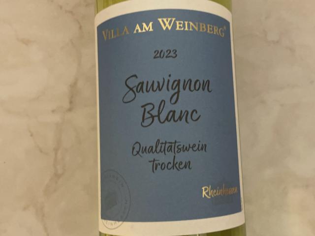 Hochgeladen von: trinaity Hochgeladen von: trinaity