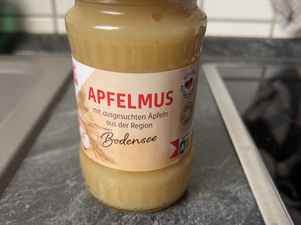 Apfelmus von robinbroeckl | Hochgeladen von: robinbroeckl Apfelmus von robinbroeckl | Hochgeladen von: robinbroeckl