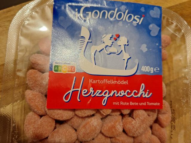 Herzgnocchi, Mit Rote Bete und Tomate von CoReLiXX | Hochgeladen von: CoReLiXX