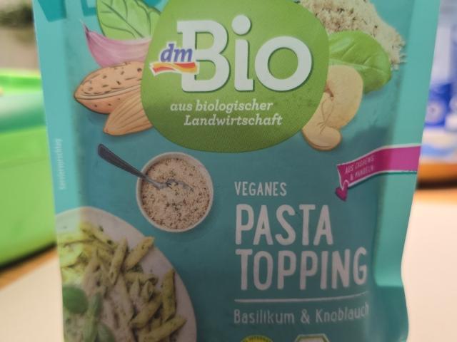 pasta topping, Basilikum & Knoblauch von Nikra | Hochgeladen von: Nikra