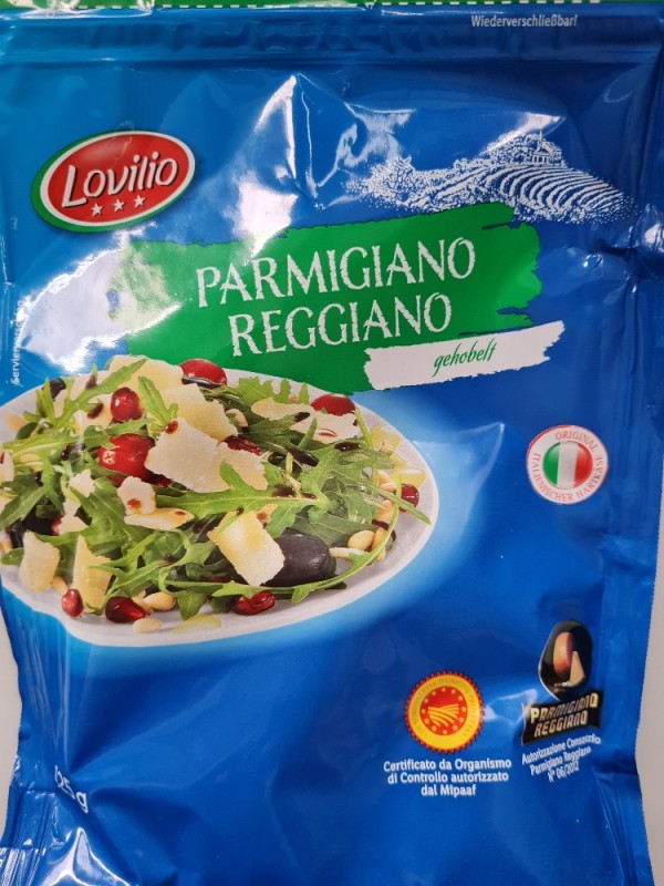 Parmigiano Reggiano, gehobelt von schnufflpuffl | Hochgeladen von: schnufflpuffl