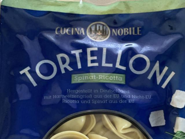 Tortelloni, Spinat Ricotta by gvbxl | Hochgeladen von: gvbxl Tortelloni, Spinat Ricotta by gvbxl | Hochgeladen von: gvbxl