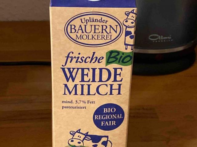 frische Bio Weidemilch, 3,7% Fett by somagfx | Uploaded by: somagfx