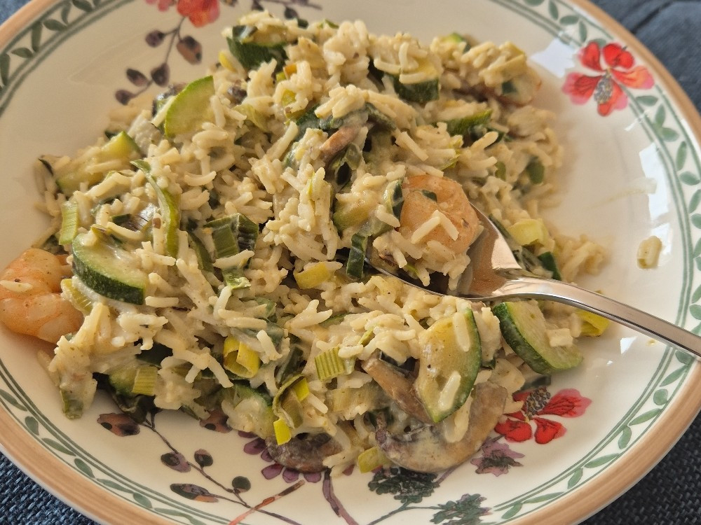 Grünes Thai-Curry mit Garnelen, Hello Fresh von k.mintert | Hochgeladen von: k.mintert Grünes Thai-Curry mit Garnelen, Hello Fresh von k.mintert | Hochgeladen von: k.mintert