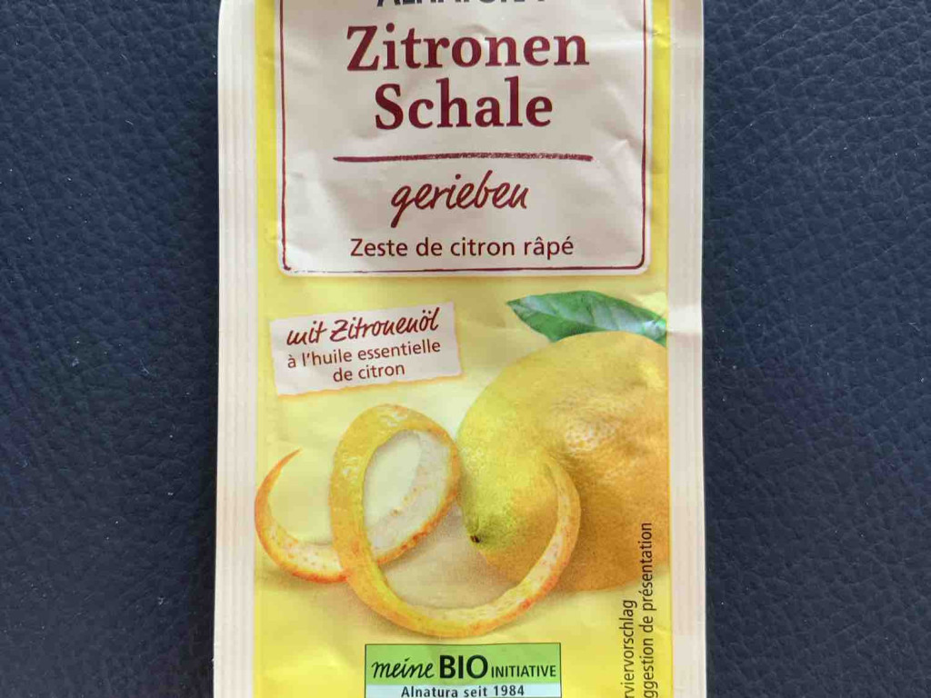 Zitronenschale, gerieben von B03yza | Hochgeladen von: B03yza