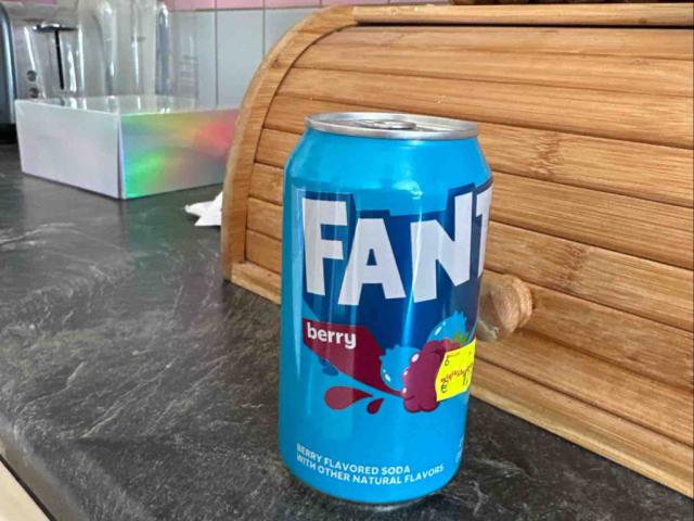 Fanta Berry (USA) von LindaTrstrm | Hochgeladen von: LindaTrstrm