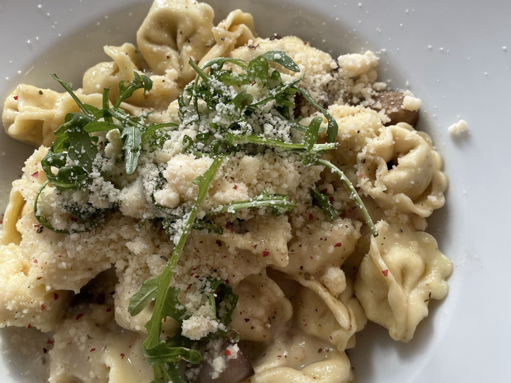 Tortellini DB von EricDonaldo | Hochgeladen von: EricDonaldo Tortellini DB von EricDonaldo | Hochgeladen von: EricDonaldo