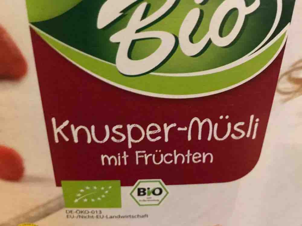 Knusper-Müsli, Mit Früchten von nikkinik672 | Hochgeladen von: nikkinik672